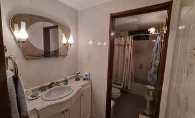 Casa en venta en Quilmes Sur