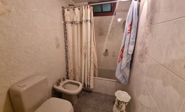 Casa en venta en Quilmes Sur