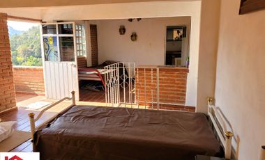 VENTA DE CASA CON ESPECTACULAR VISTA A LAS MONTAÑAS - MINERAL DEL CHICO