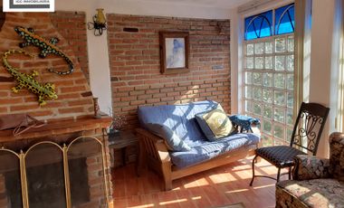 VENTA DE CASA CON ESPECTACULAR VISTA A LAS MONTAÑAS - MINERAL DEL CHICO