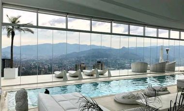 VENTA LUJOSA CASA EN EL POBLADO CON PISCINA. LAS PALMAS. Pedido US 3M