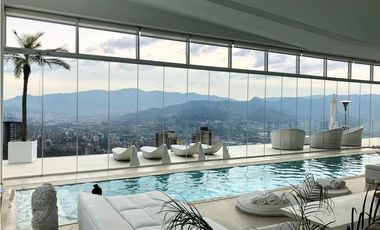 VENTA LUJOSA CASA EN EL POBLADO CON PISCINA. LAS PALMAS. Pedido US 3M