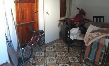 Casa PH en venta en Villa Dominico