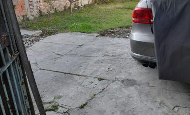 Casa PH en venta en Villa Dominico