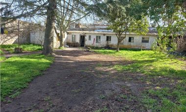 Casa con locales a la venta/ Barrio Estacion Camet/ Ruta 2