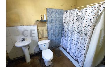 VENTA DE COMODA CASA CERCANA AL METRO VIVACETA