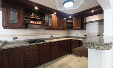 casa en venta en quinta oriental. Cod V13580