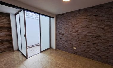 casa en arriendo en ciudad santa barbara. Cod A116036
