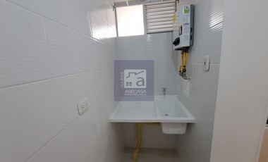 COD. 4137 - SE ARRIENDA APARTAMENTO - BARRIO: PROVENZA