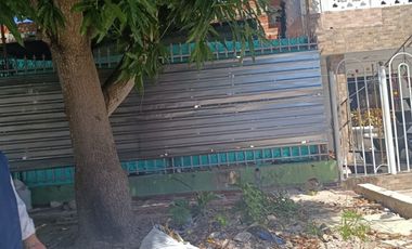 casa en arriendo/venta en lucero. Cod A1152