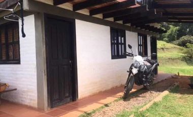 casa campestre en venta en dapa. Cod V6908