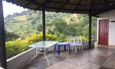 casa campestre en venta en dapa. Cod V6908