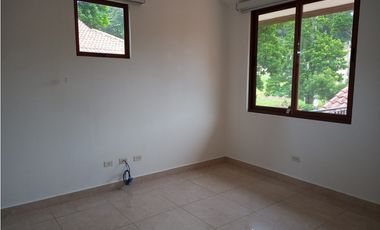 Venta  de Casa en PH Senderos de Cruces, Clayton Ancon