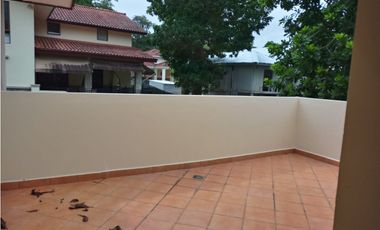 Venta  de Casa en PH Senderos de Cruces, Clayton Ancon