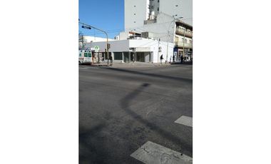 IMPORTANTE LOCAL COMERCIAL