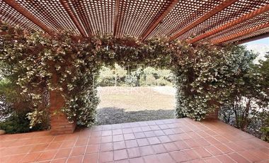 Casa en venta de 4 dorm. en Nogales, Machalí