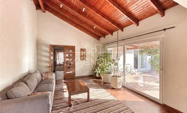Casa en venta de 4 dorm. en Nogales, Machalí