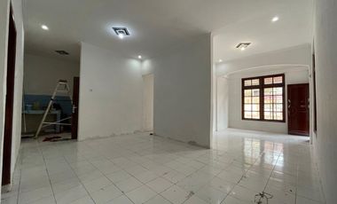 Rumah Carport Luas 15 menit ke RSIA Citra Insani Bebas Banjir J-49428