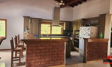 casa campestre en arriendo en vereda la playa. Cod A5513