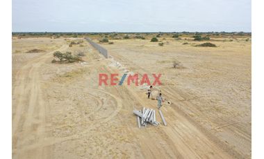 🌾 ¡Oportunidad única para inversionistas y agricultores! 🚜

Se vende  terreno agrícola de 212.34 hectáreas, un área vasta y fértil que promete ser e