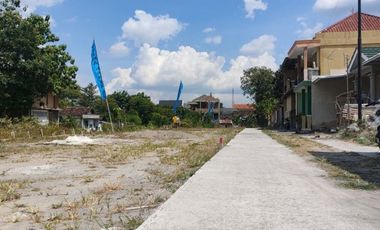 Rumah Pesan Bangun di Dekat Stasiun Klaten