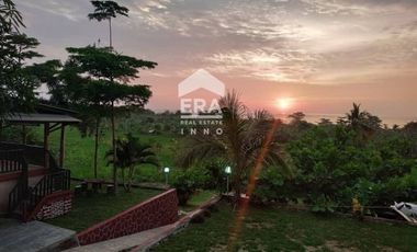 Resort Resto aktif Sawarna Banten memiliki keindahan alam yang eksotik