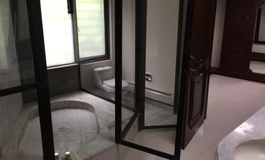 CASA EN VENTA BOSQUES DE LAS LOMAS