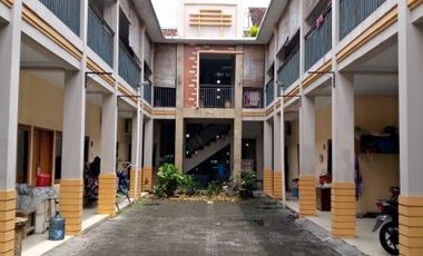 Kost 2 Lantai strategis & Ruang Usaha Selangkah Menuju UGM