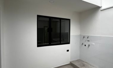 casa en venta en la floresta. Cod V3462