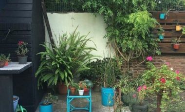 CHALET 3 DORM., ESCRIT., QUINCHO, PARQUE Y COCHERA X 2. Chalet en Venta.