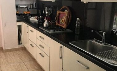CHALET 3 DORM., ESCRIT., QUINCHO, PARQUE Y COCHERA X 2. Chalet en Venta.