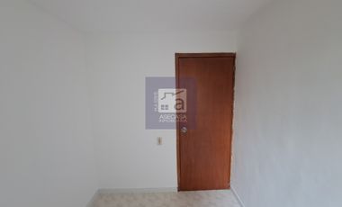 COD. 2178 - SE ARRIENDA CASA - BARRIO: PALOMITAS