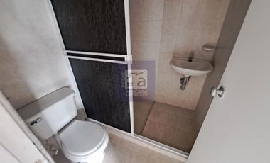 COD. 2178 - SE ARRIENDA CASA - BARRIO: PALOMITAS