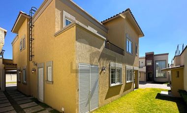 Residencia desde 340m2 de superficie con acceso a la casa Club más grande de Metepec