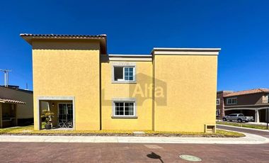 Residencia desde 340m2 de superficie con acceso a la casa Club más grande de Metepec