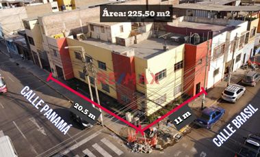 ¡Gran Oportunidad de Inversión en el Corazón de El Recreo – Esquina Estratégica para Desarrollo Inmobiliario!

Se vende casa en esquina ubicada en l