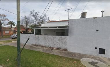 Casa en venta en Temperley Este
