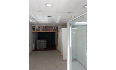 Se arrienda Local Comercial Patronato