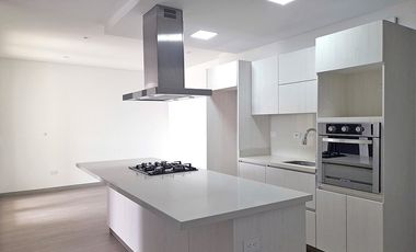 apartamento en arriendo en avenida sur. Cod A5105