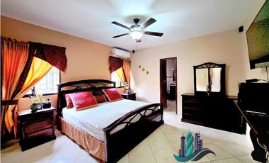 VENDO CASA EN BARRIADA SAN JOSE- A 1 MINUTO DE LA INTERAMERICANA