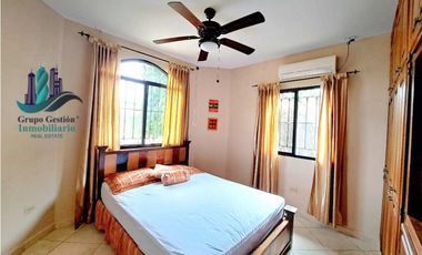 VENDO CASA EN BARRIADA SAN JOSE- A 1 MINUTO DE LA INTERAMERICANA