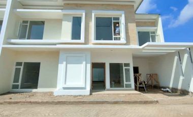 Rumah baru proses finishing dalam cluster perumahan seputaran Jongke Jl. Palagan