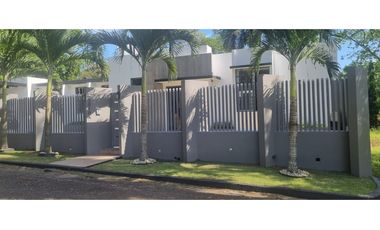 SE VENDE CASA EN LLANOS DE CURUNDU