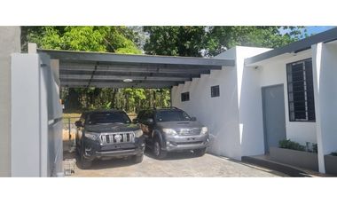 SE VENDE CASA EN LLANOS DE CURUNDU