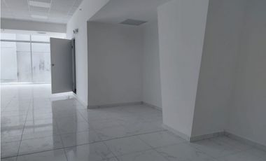 OFICINA COMERCIAL EN OBARRIO PH SORTIS BUSINESS  128 M2