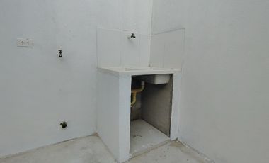 COD. 568 - SE VENDE CASA - BARRIO: BOLIVAR I