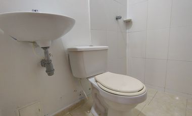 COD. 568 - SE VENDE CASA - BARRIO: BOLIVAR I