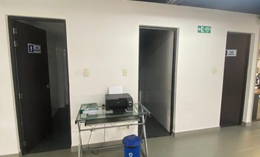 edificio en arriendo en el lago. Cod A70061