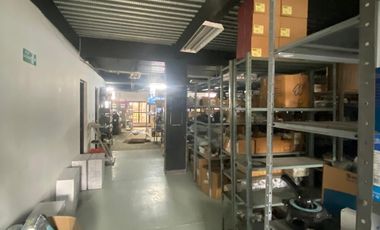 edificio en arriendo en el lago. Cod A70061