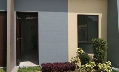 AFFORDABLE ROWHOUSE BA HANAP MO?? 2K PLUS LANG MONTHLY